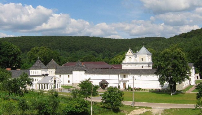 Image - A view of the Studite Fathers' monastery in Univ, Lviv oblast.